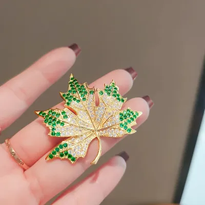 Simple And Elegant Maple Leaf Shaped Brooch